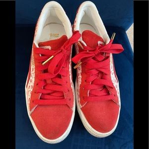 PUMA SUEDE X WOMEN’S HELLO KITTY SNEAKERS